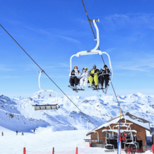 CEOcial Club Ski Pass